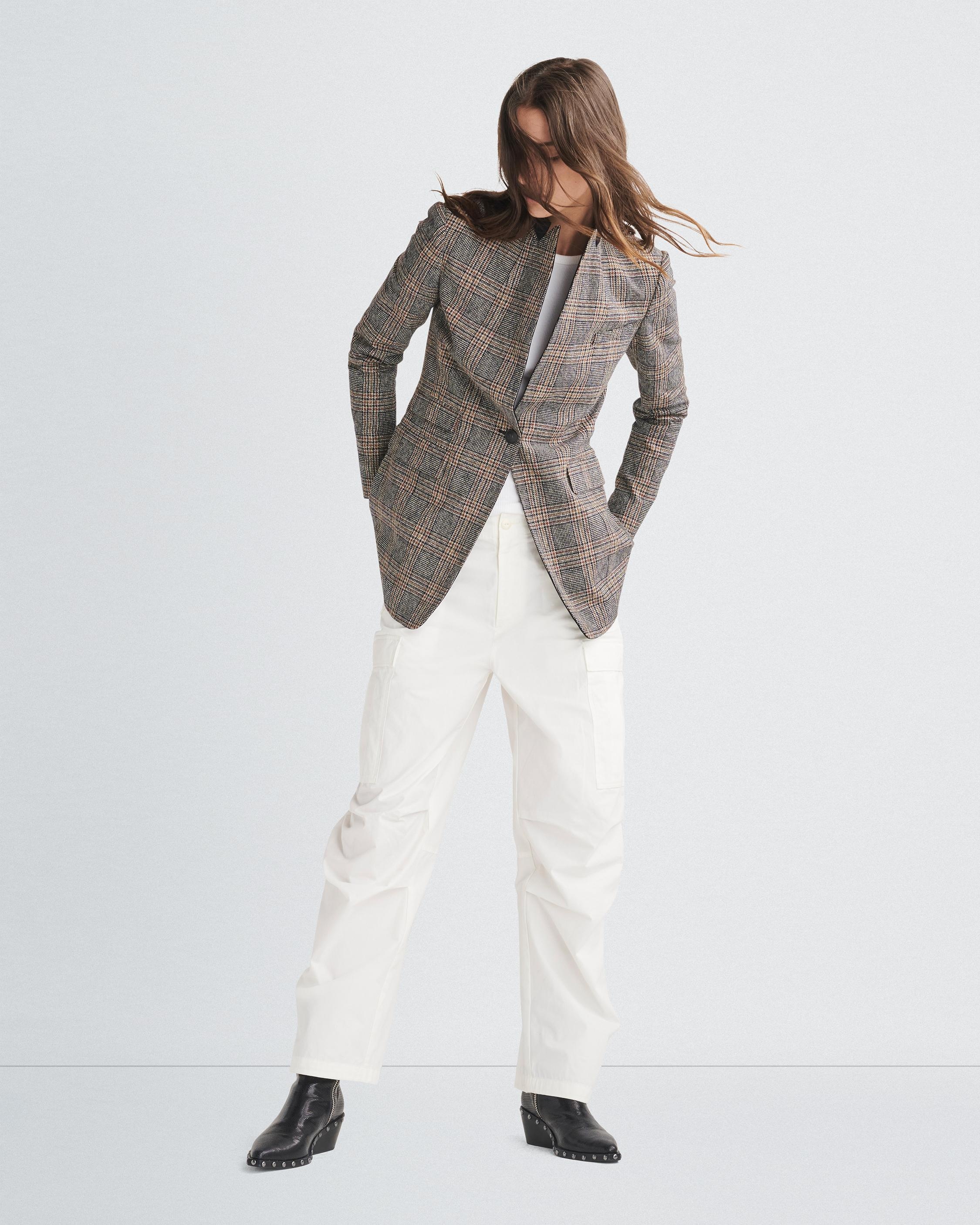 Porter Cotton Cargo Pant
Relaxed Fit Pant - 6