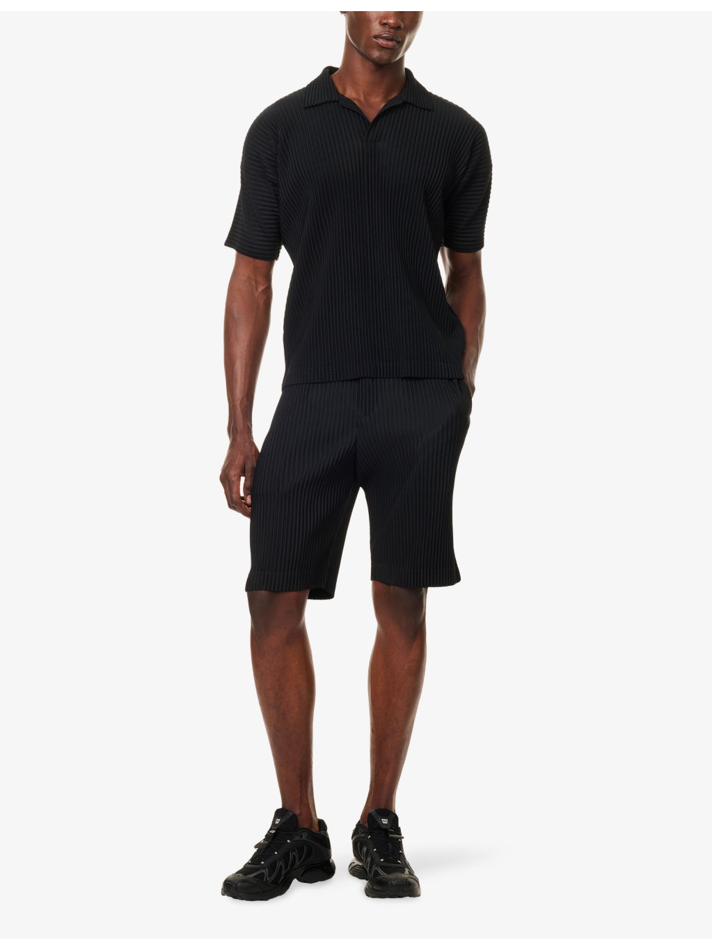 Pleated Slim-Fit Knitted Shorts - 2
