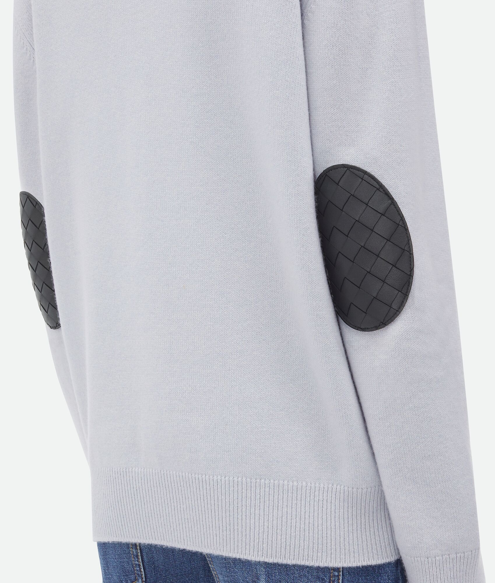 Cashmere Cardigan With Intrecciato Leather Patches - 4
