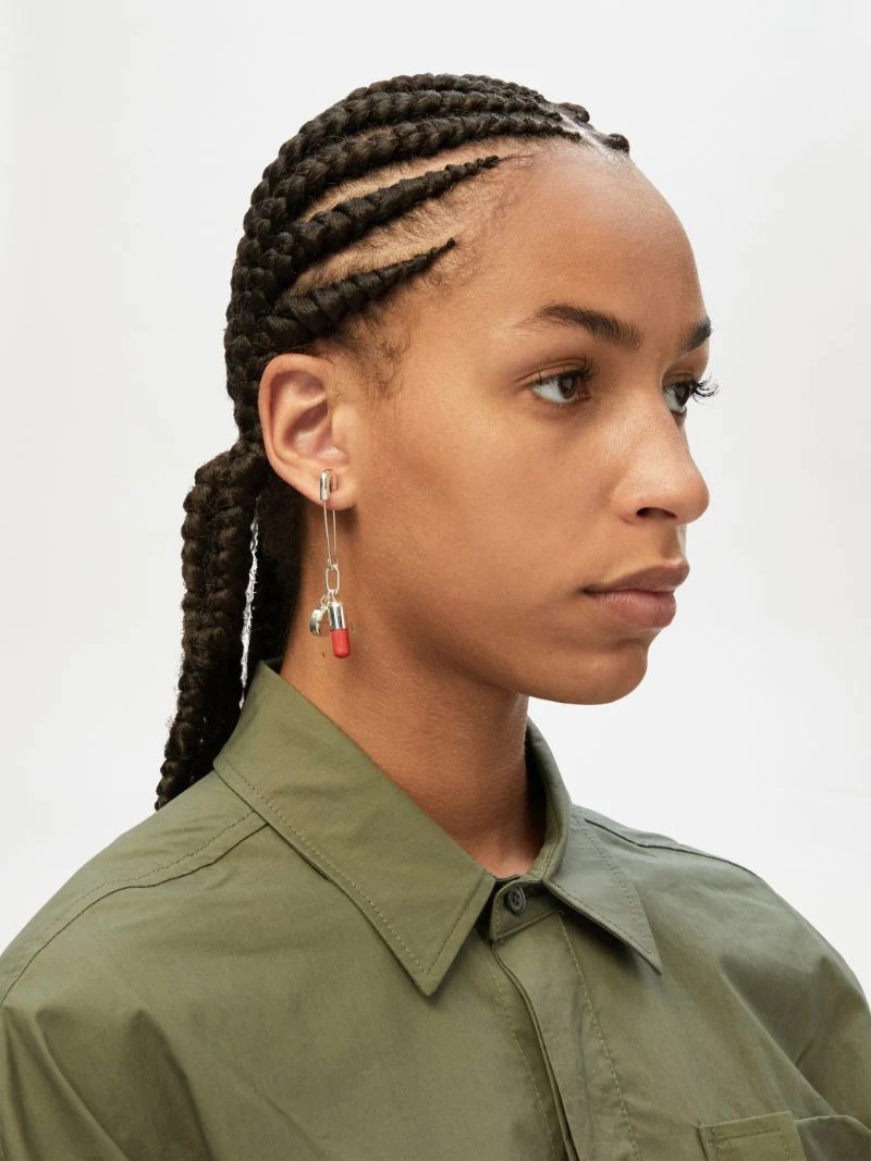 Pill Charm 2 safety-pin earring - 2