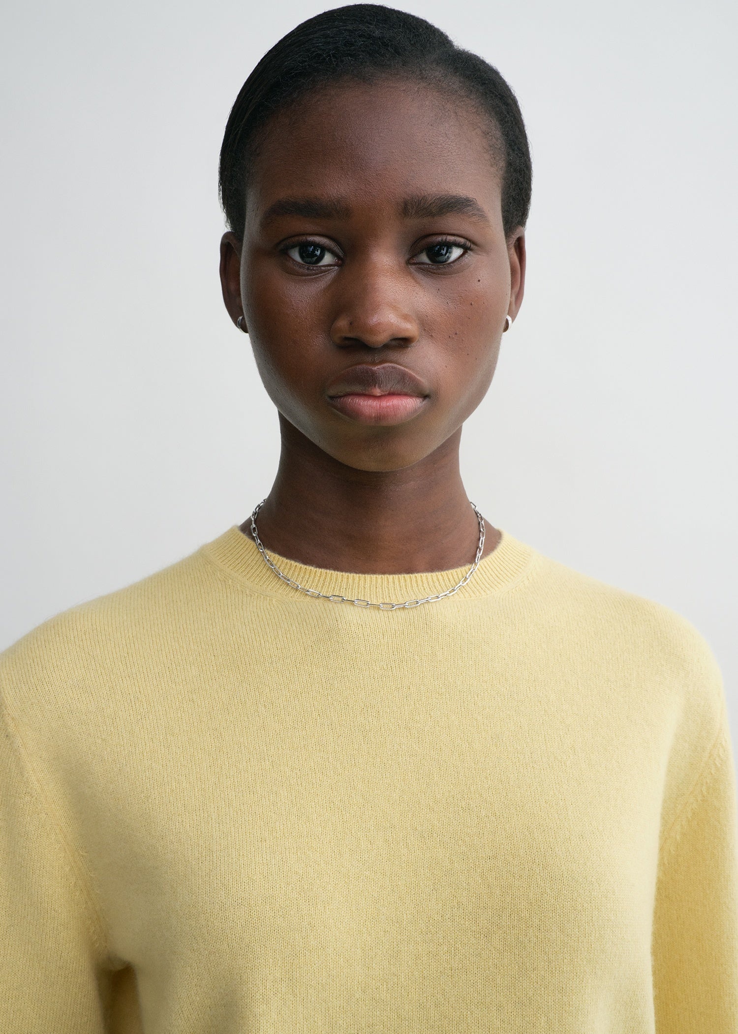 Crew-neck cashmere knit soft yellow - 6