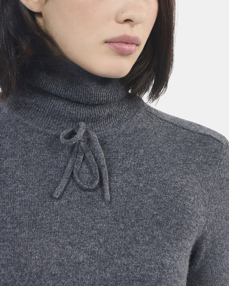 GREY CASHMERE SWEATER 6