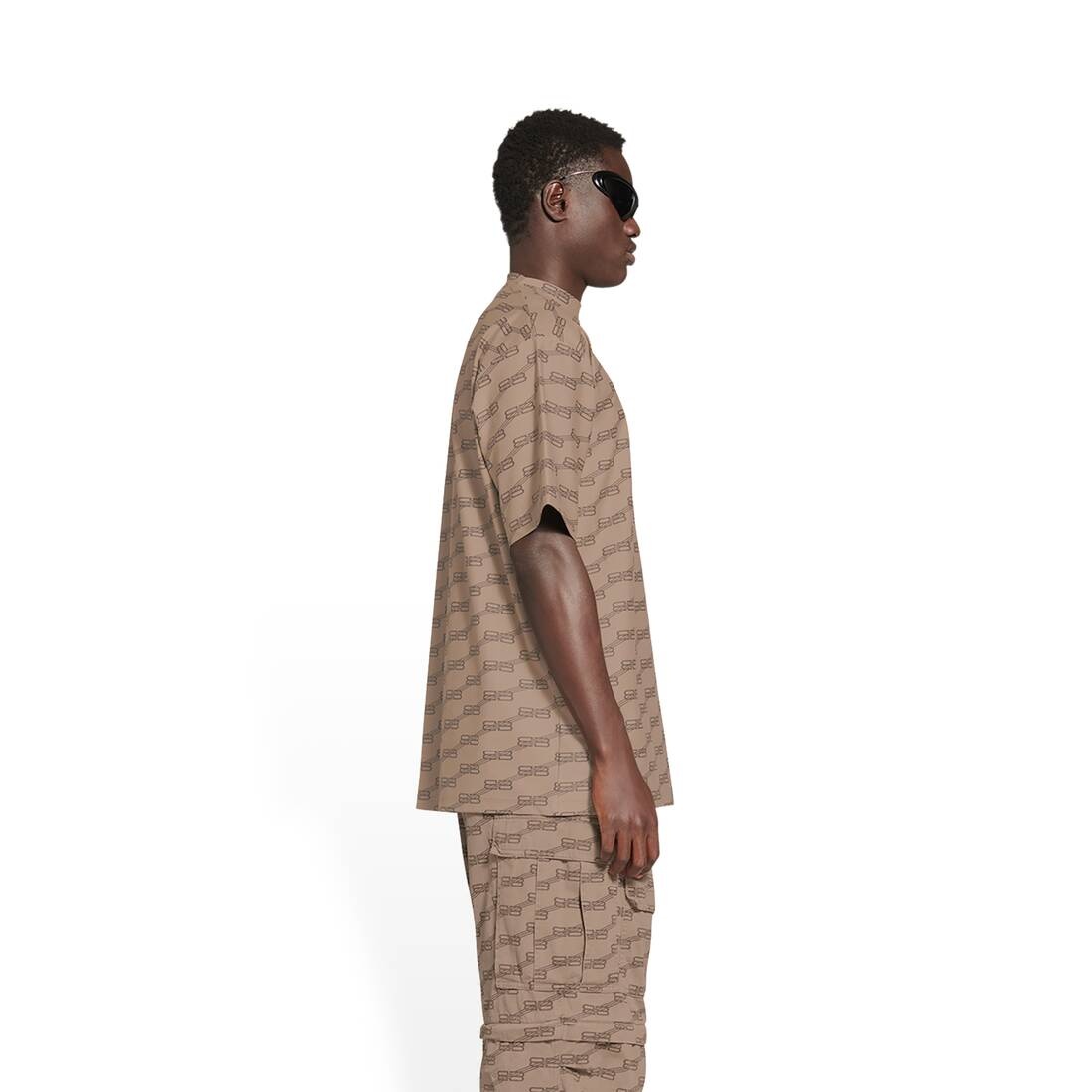 BALENCIAGA Beige Men's T-shirt | yoox | REVERSIBLE