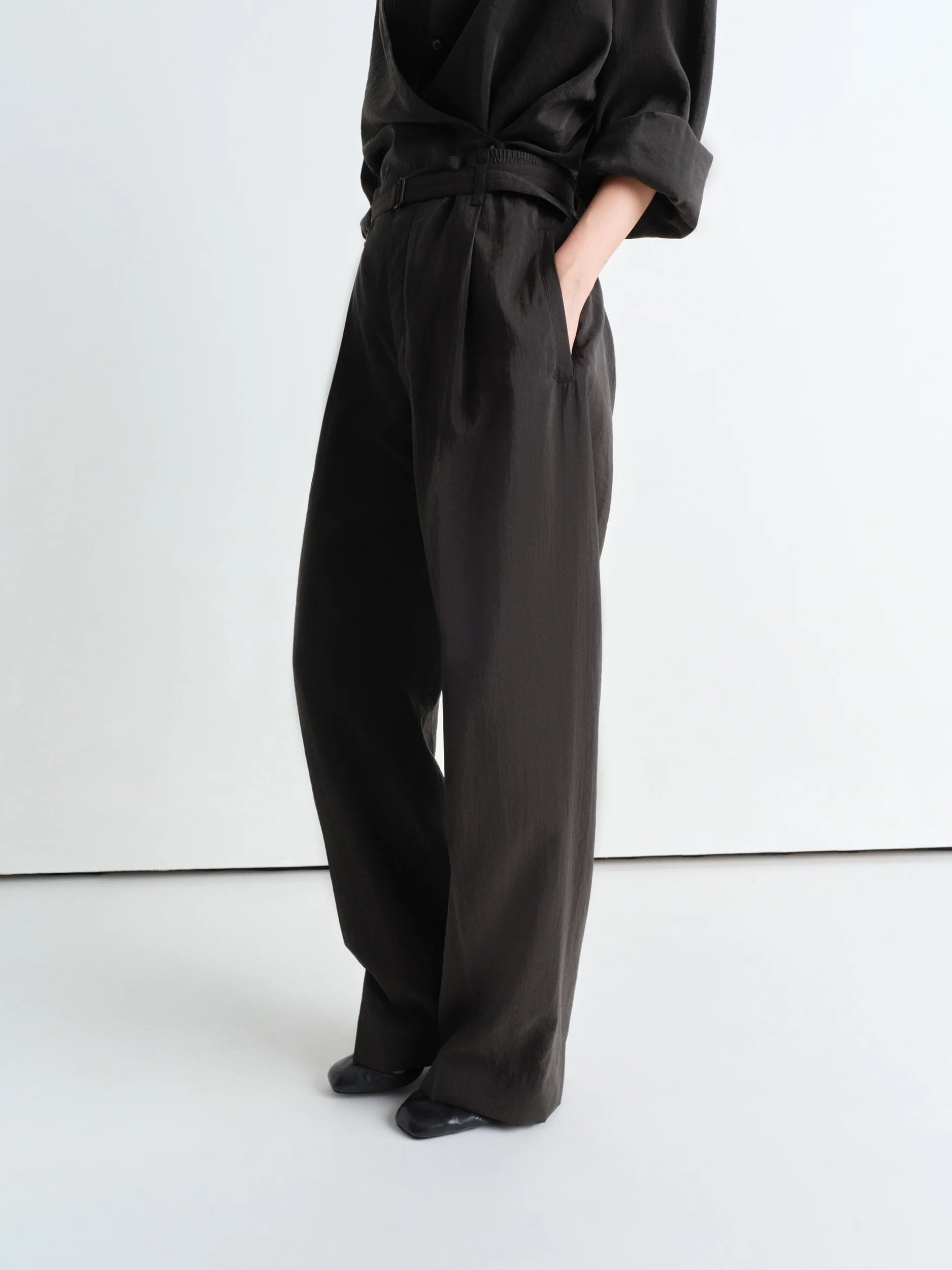 BELTED RELAXED PANTS - 4