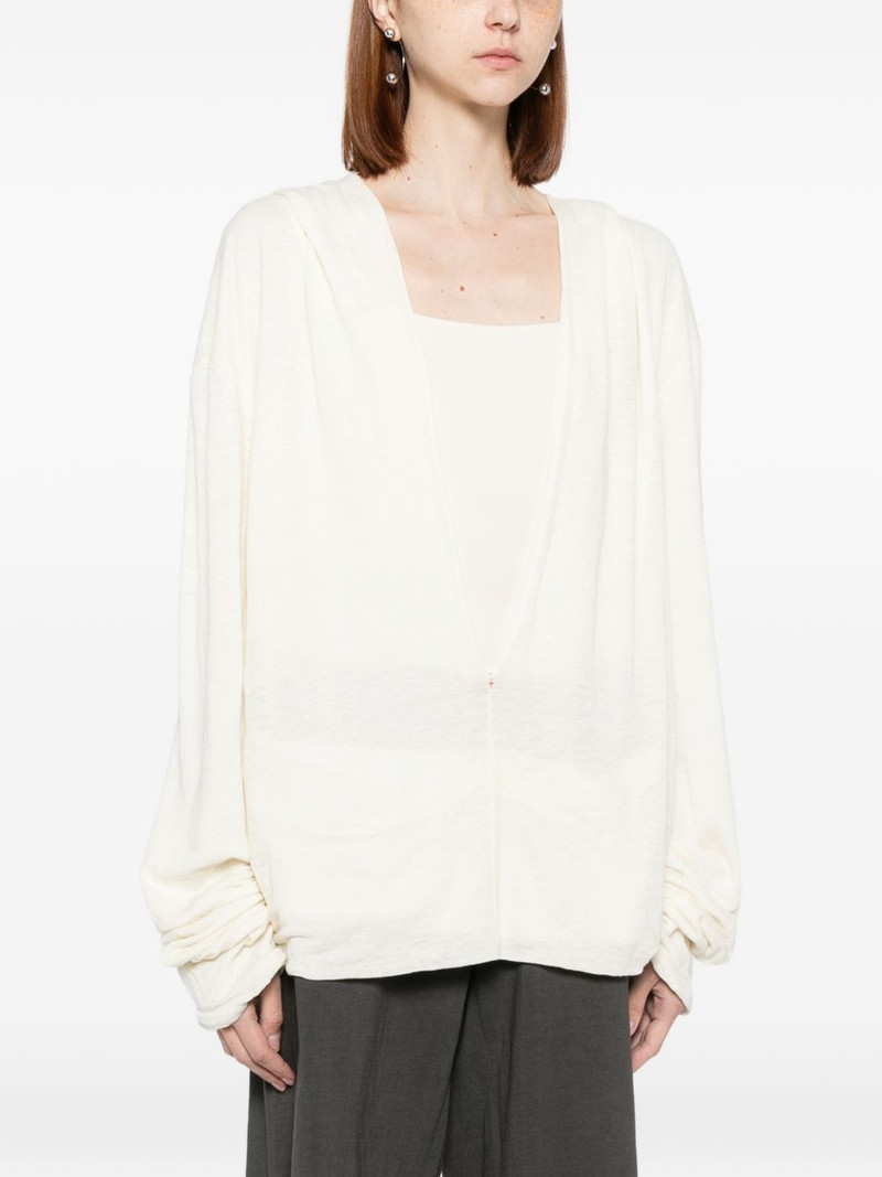 long-sleeved hoodie 3
