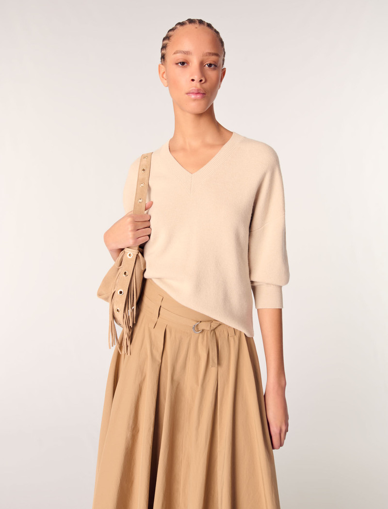 Wool blend V-neck sweater 5