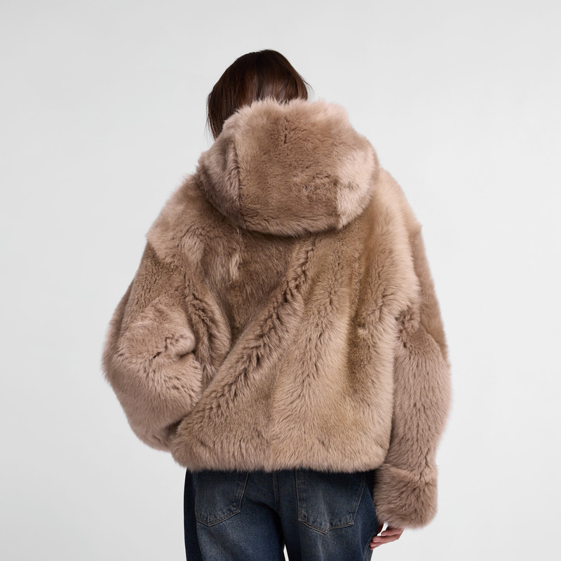 Jacket in shearling fur 6