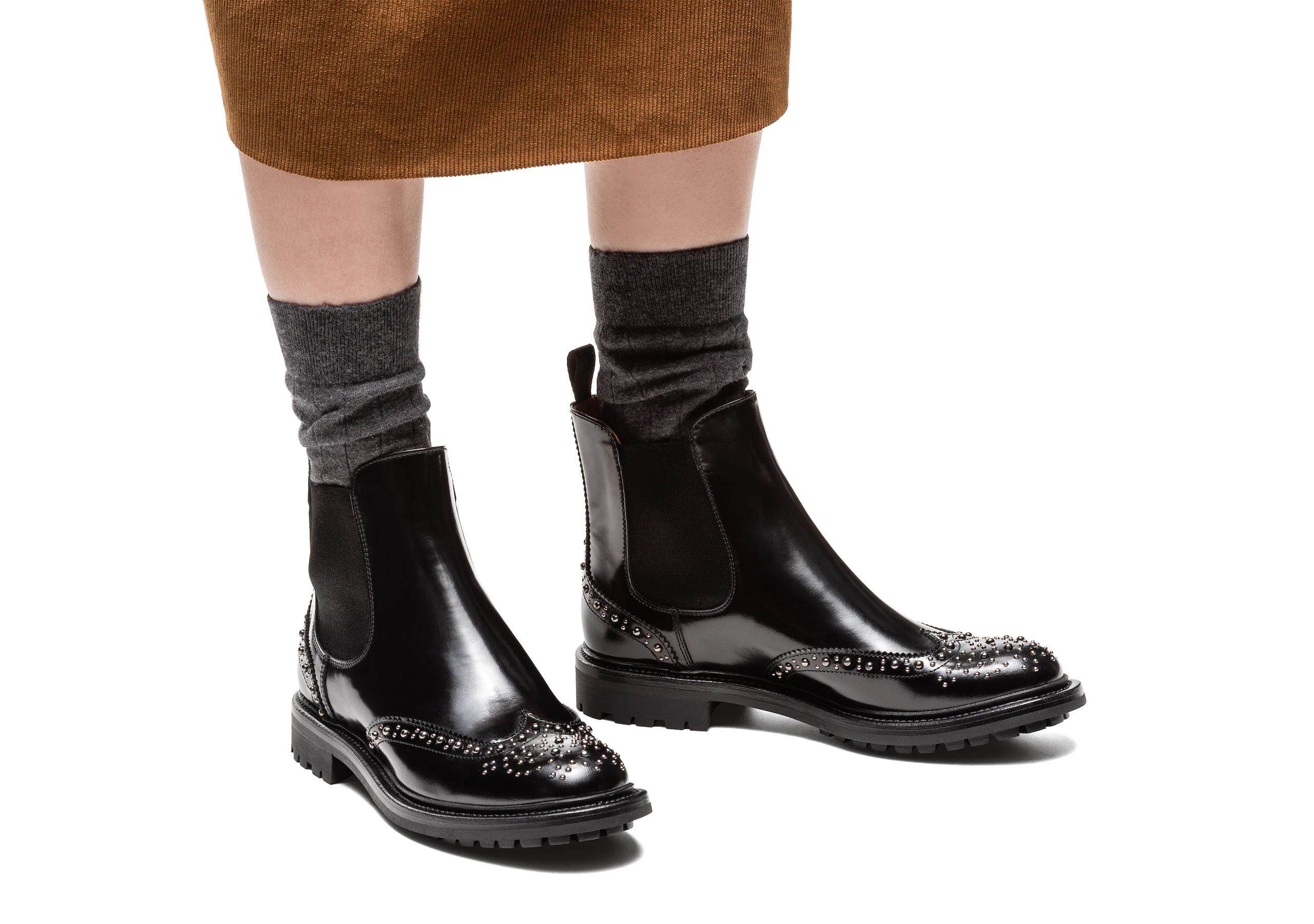 Aura met. 2
Polished Fumè Chelsea Boot Stud Black - 5