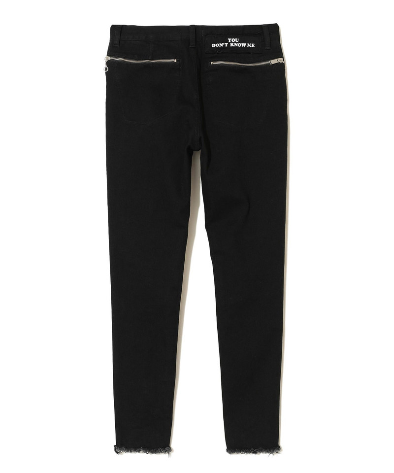 UNDERCOVER UP2E4506 outlook