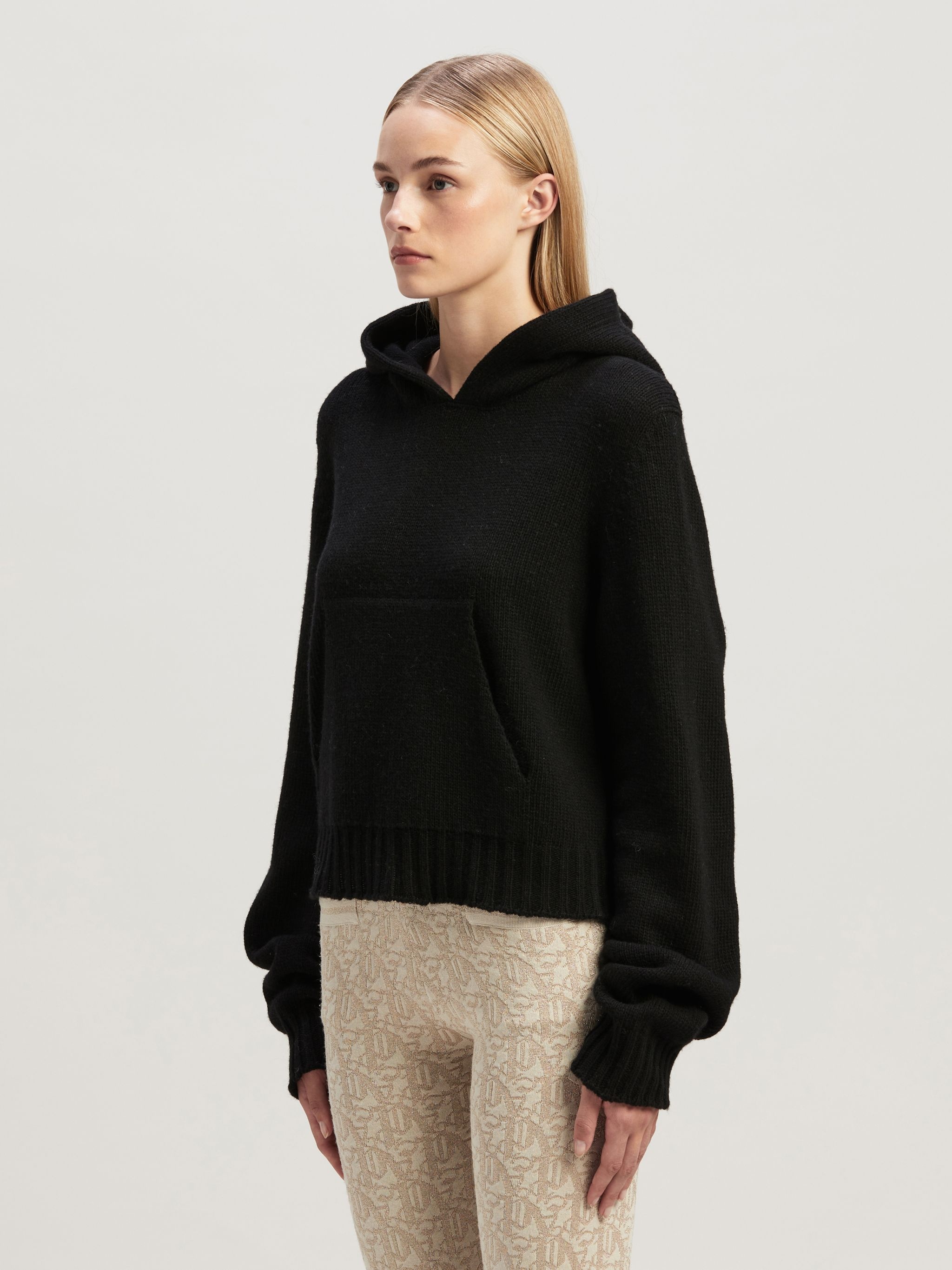 Curved Logo Knit Hoodie - 4