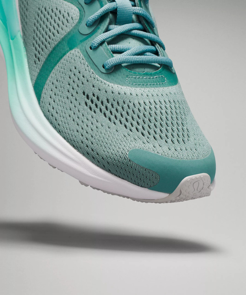 Women's Blissfeel Running Shoe 8