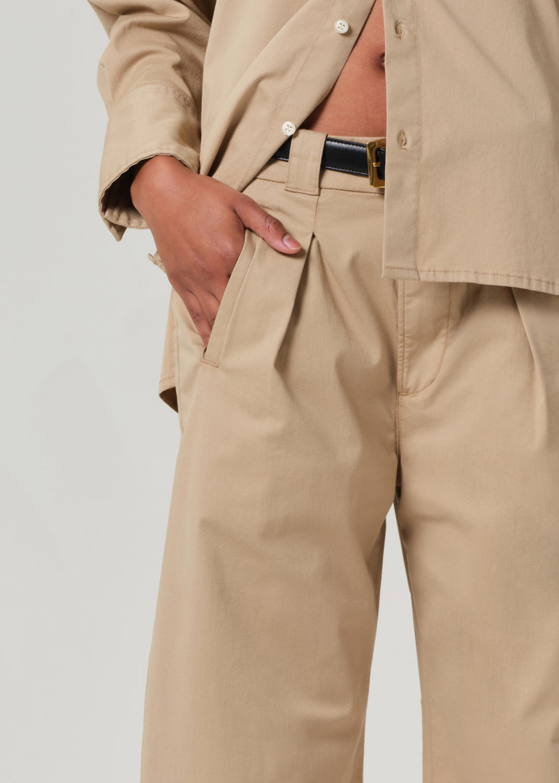 Cara Cropped Pleated Trouser In Catalina 6