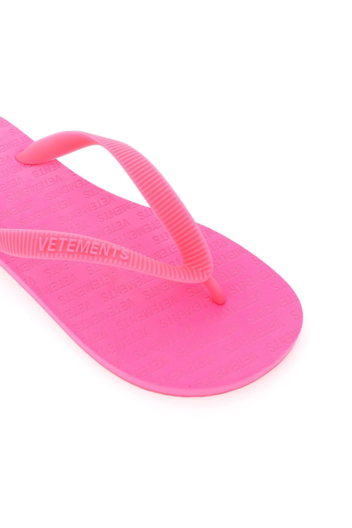 RUBBER FLIP FLOPS LOGO - 4