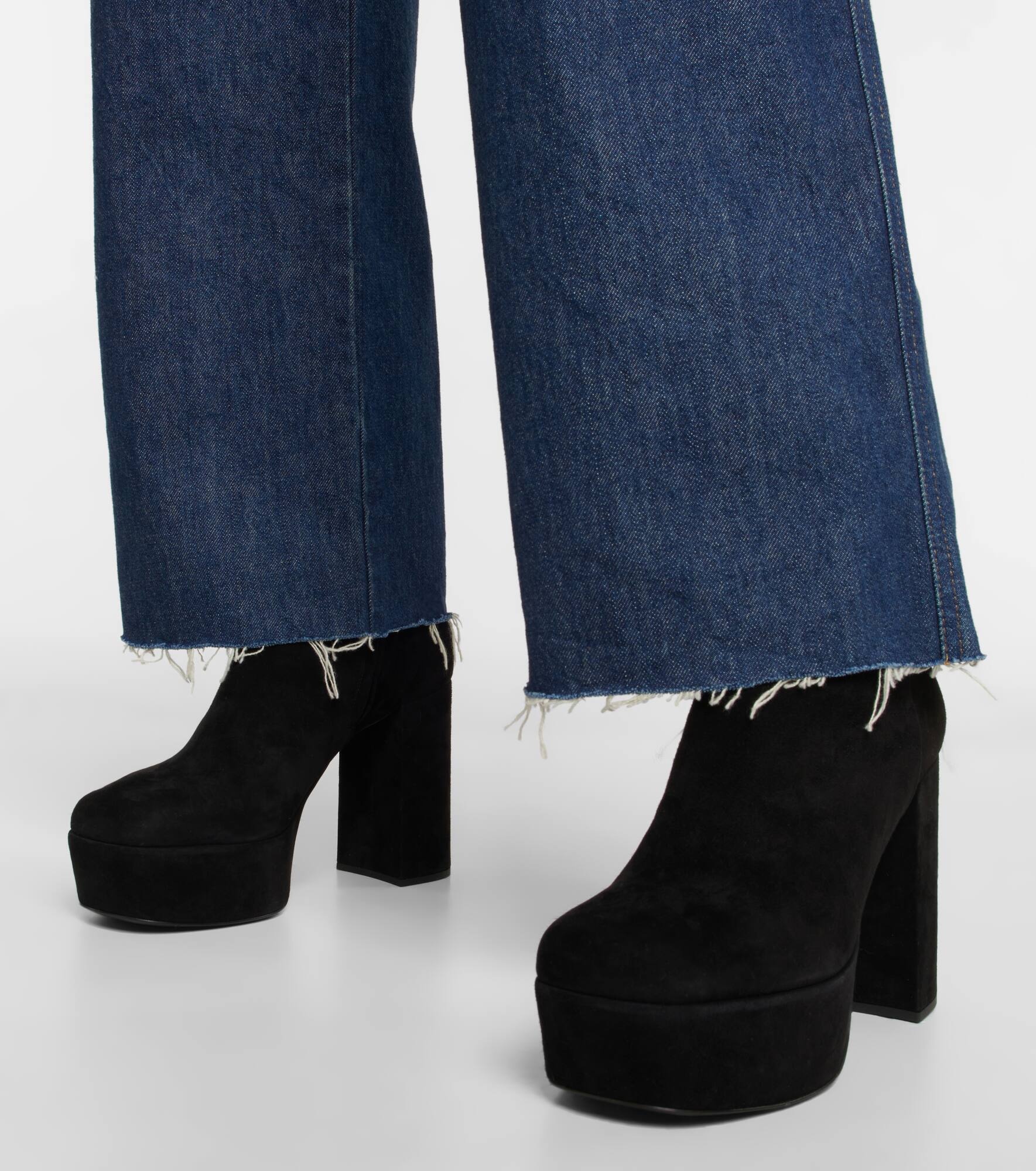 Suede platform ankle boots - 4