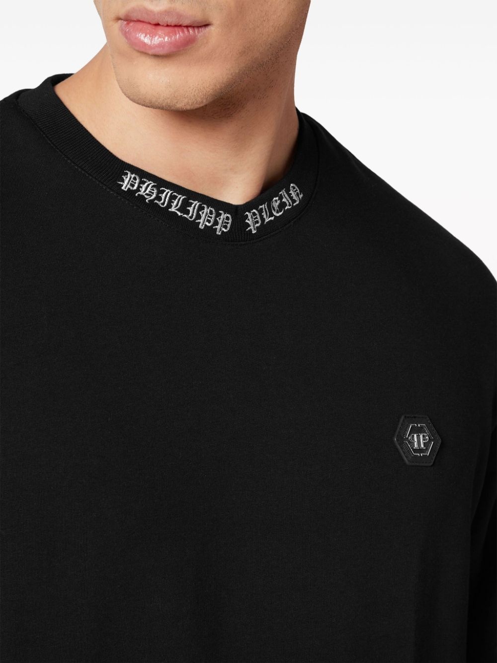 logo-embroidered crew-neck sweatshirt - 4