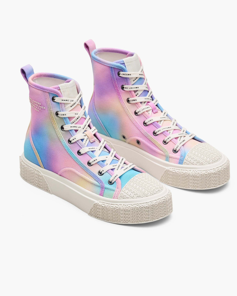 THE AIRBRUSH CANVAS SNEAKER 1