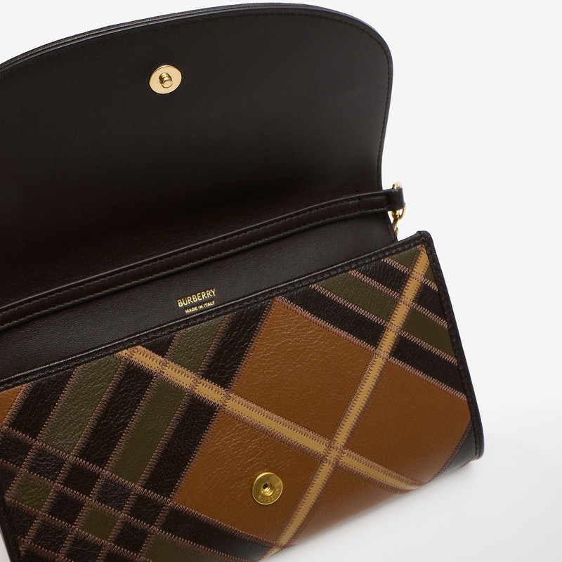 Highlands Chain Strap Wallet​ 4