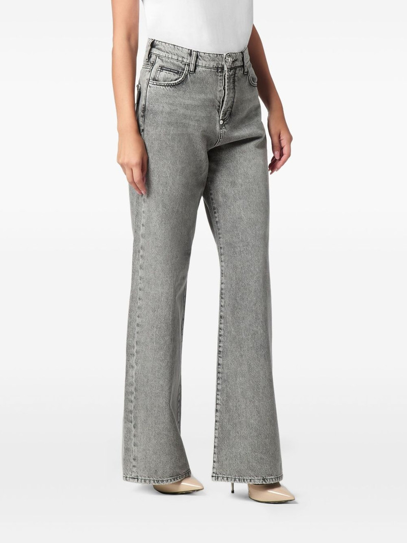 wide-leg jeans 3