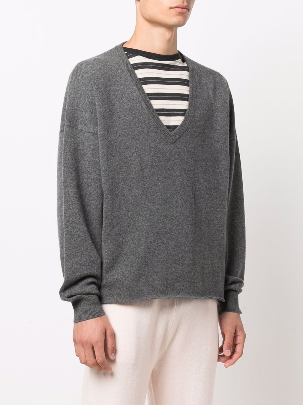 slouchy V-neck cashmere jumper - 4