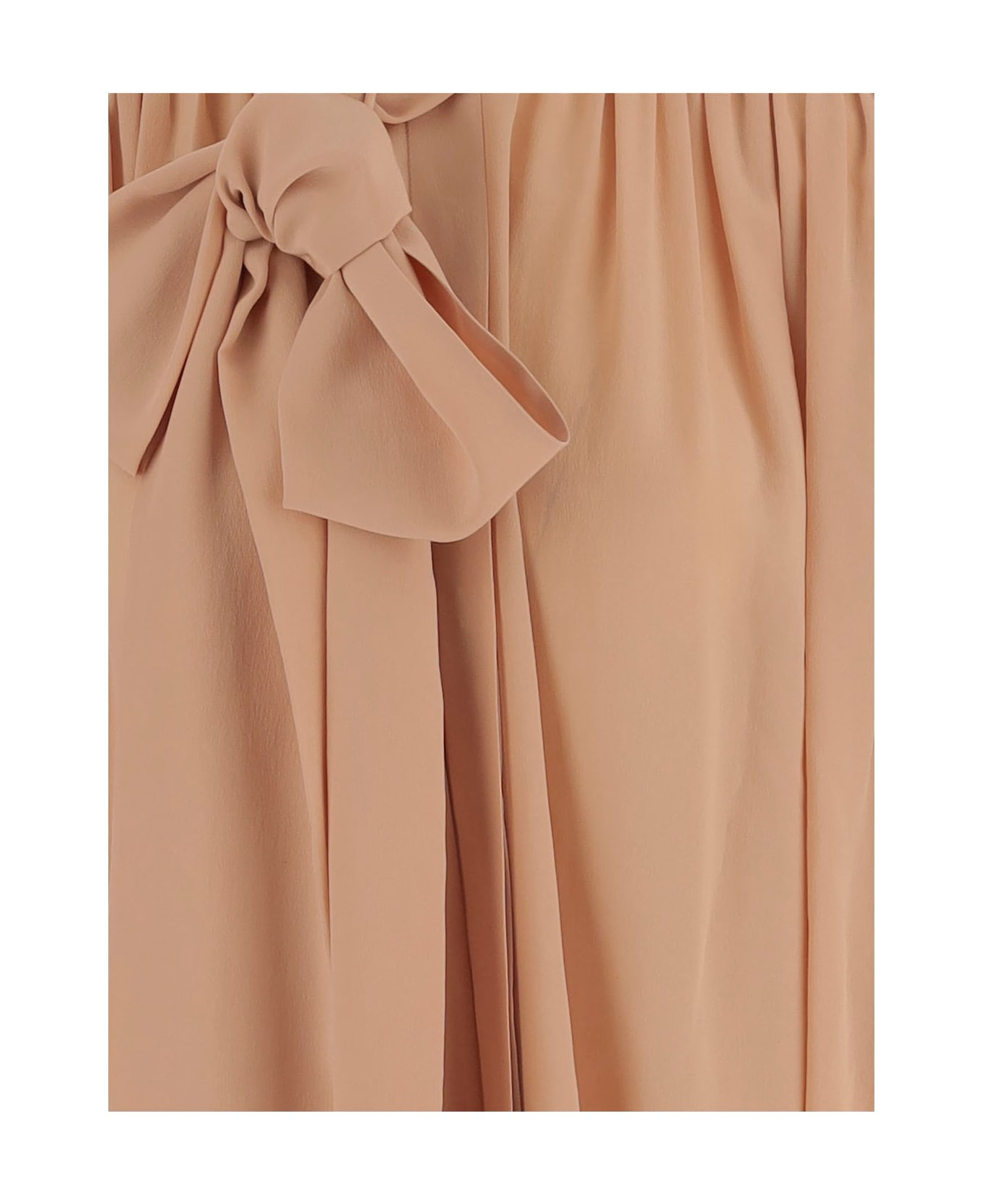 Silk Blouse With Bow At The Neck - 3