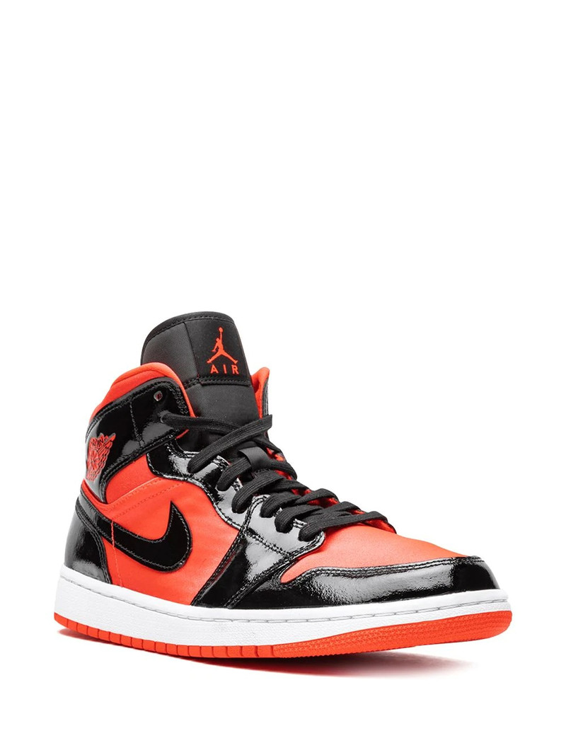 Jordan Air Jordan 1 Mid "Hot Punch" sneakers outlook