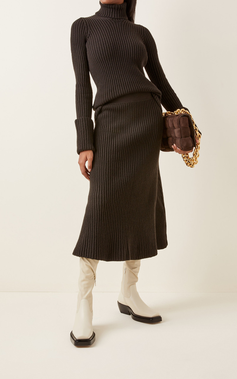 Bottega Veneta Ribbed-Knit Wool Midi Skirt brown outlook