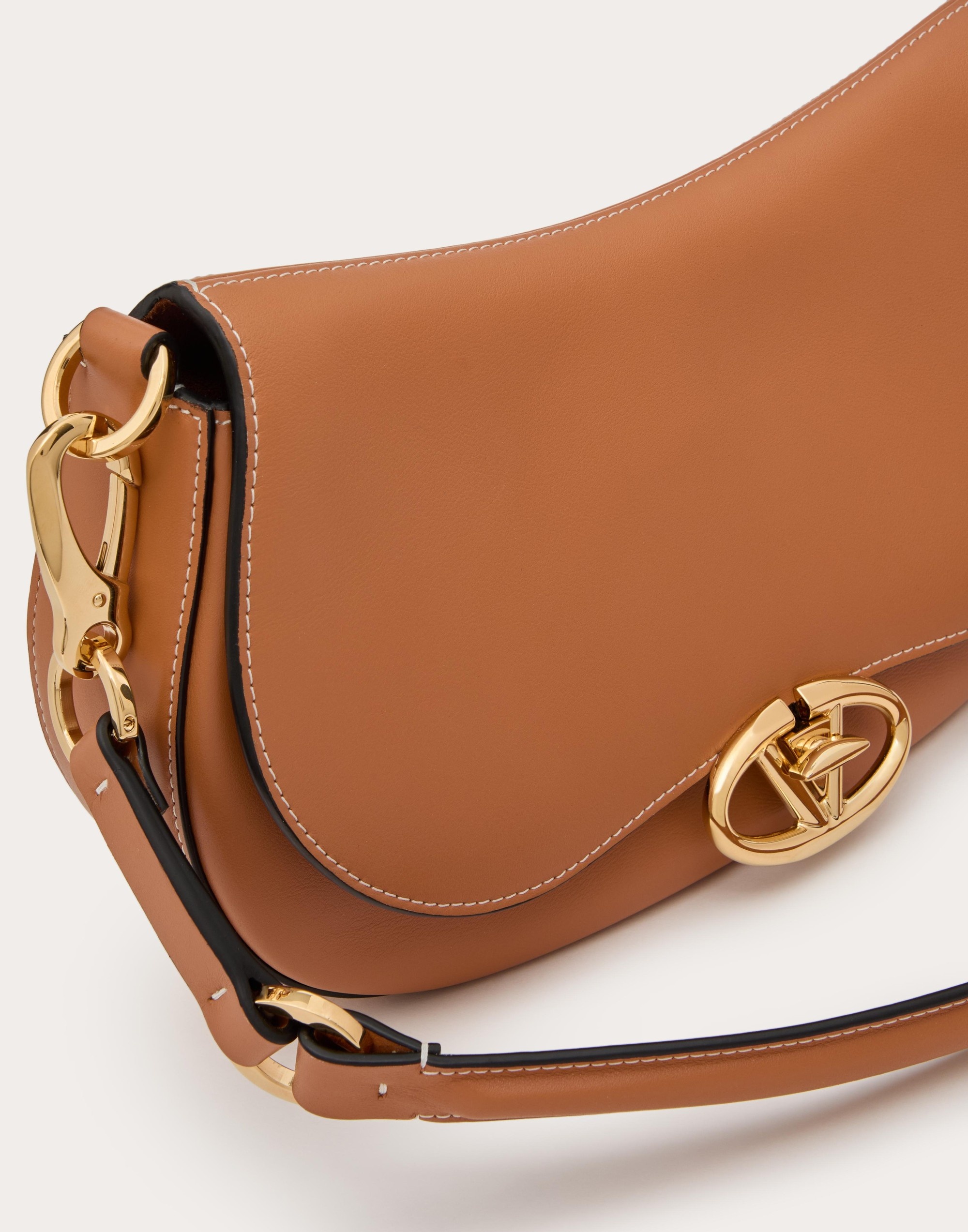 SMALL VALENTINO GARAVANI OHVAL SHOULDER BAG IN NAPPA CALFSKIN - 7