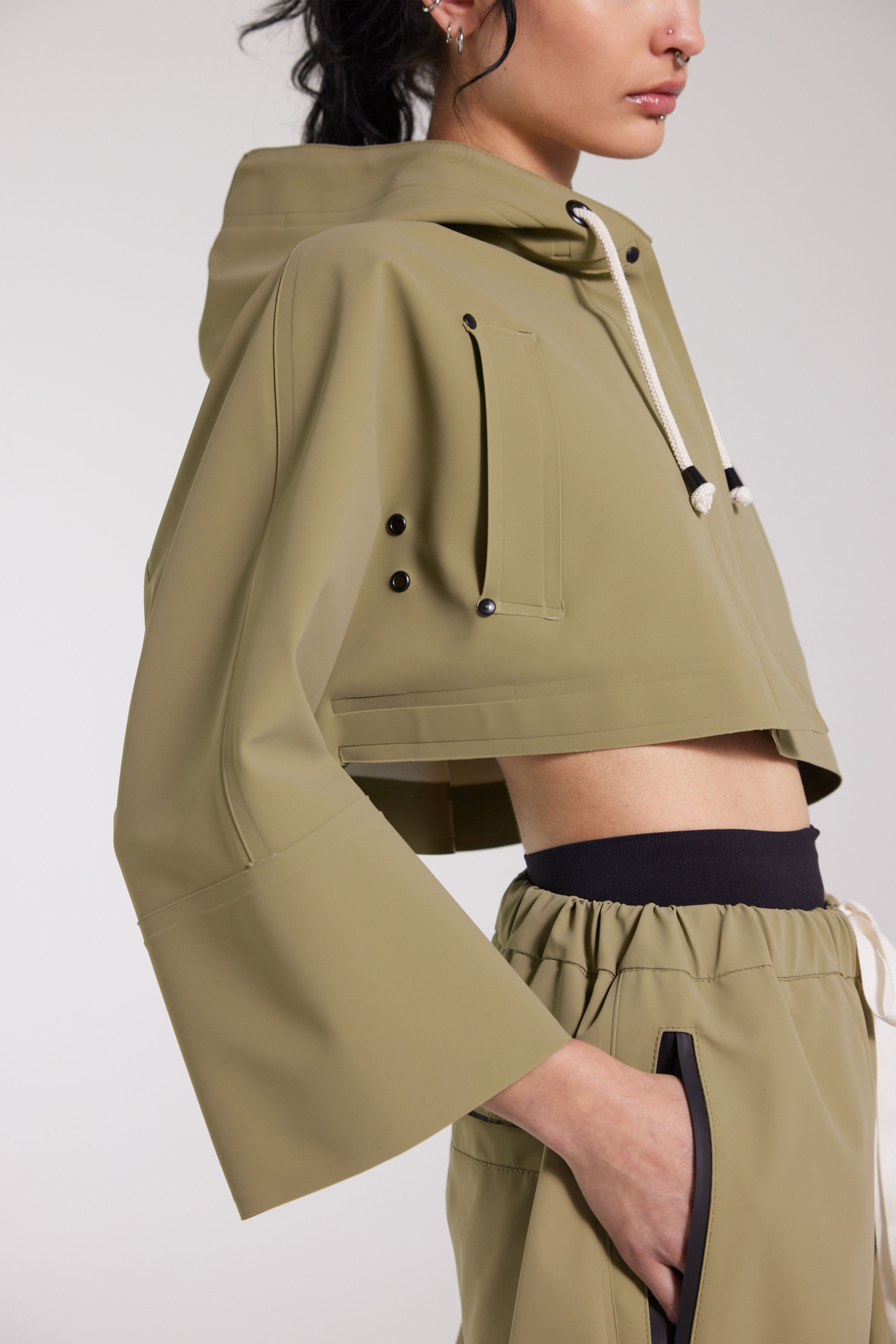 Lilla Tre Matte Raincoat Aloe - 3
