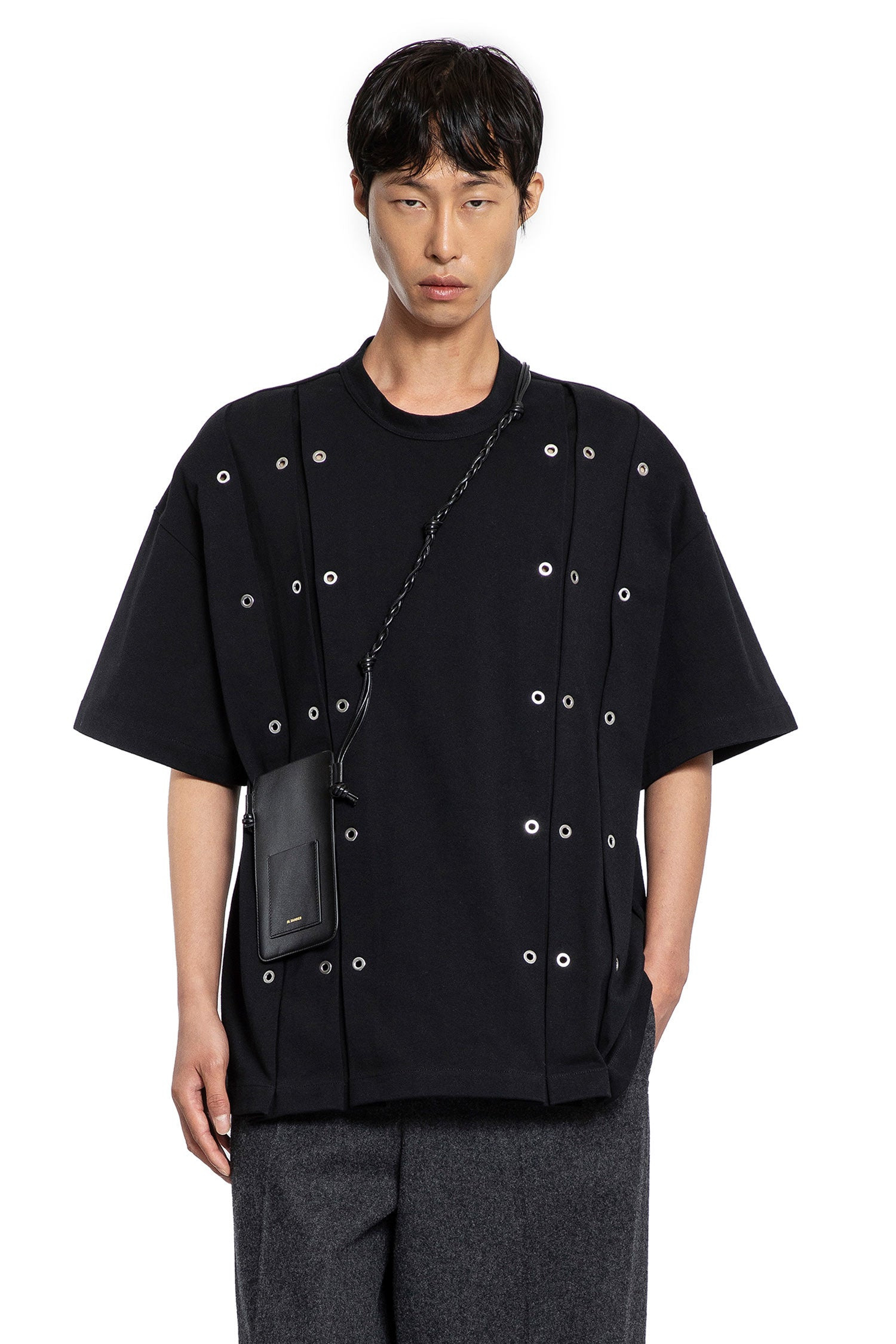 Crewneck-T-Shirt-With-Eyelets - 6
