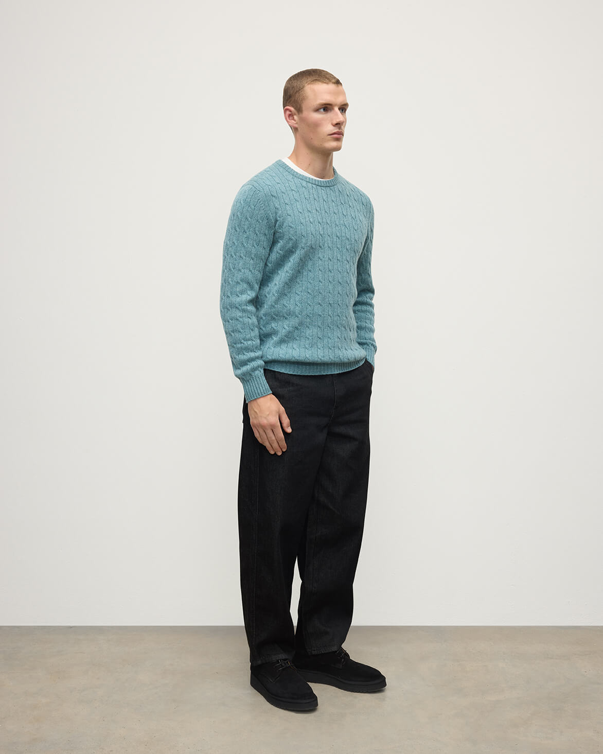 Cable Knit Green Cashmere Jumper - 3