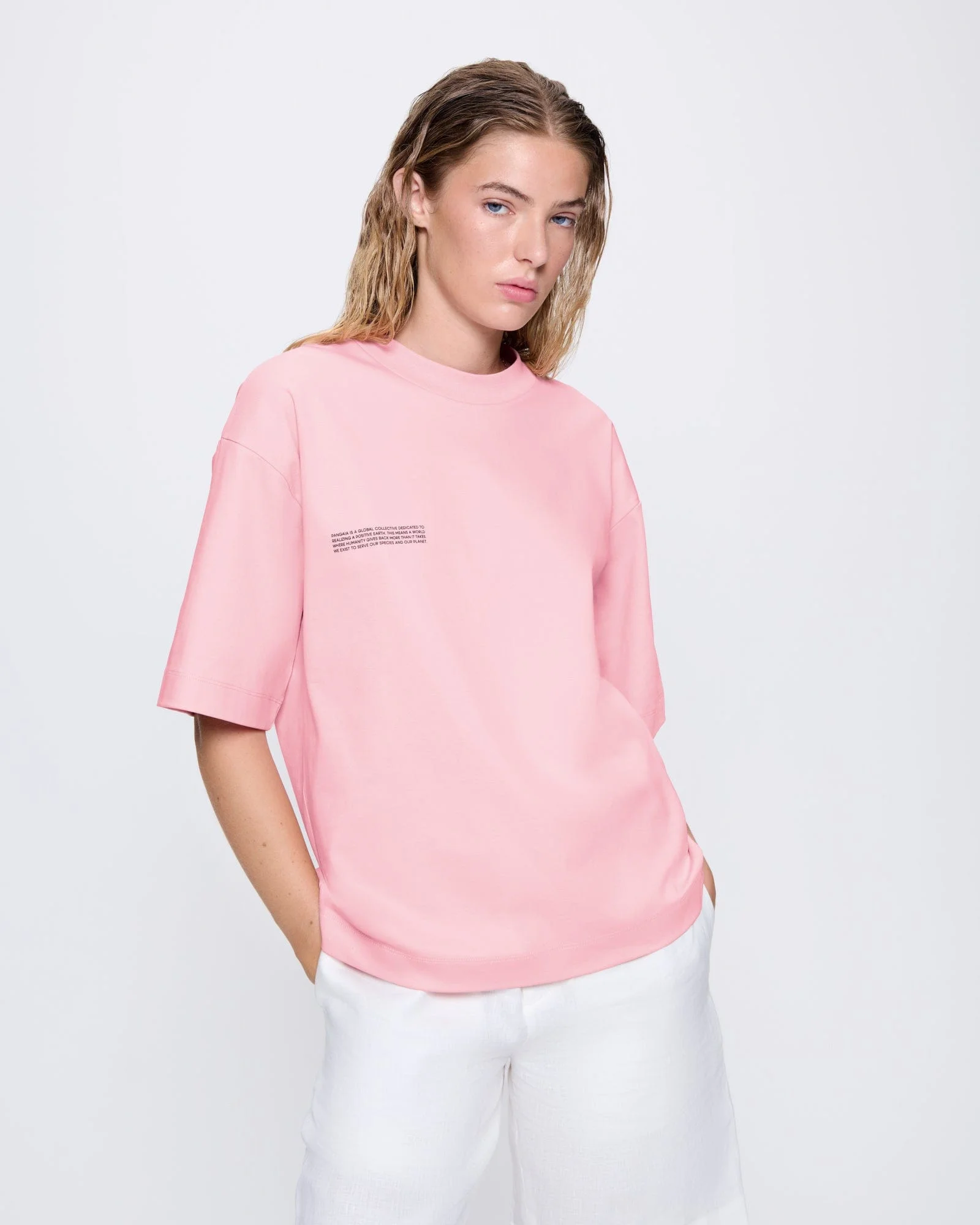 Womens Interlock Oversized T-Shirt - Sakura Pink - 1