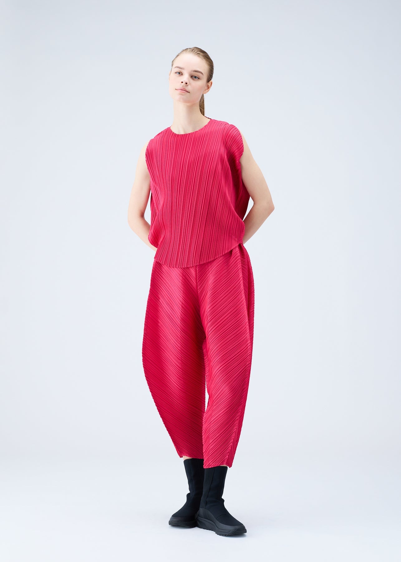 Pleats Please Issey Miyake TROPICAL FRUITS TOP | REVERSIBLE 