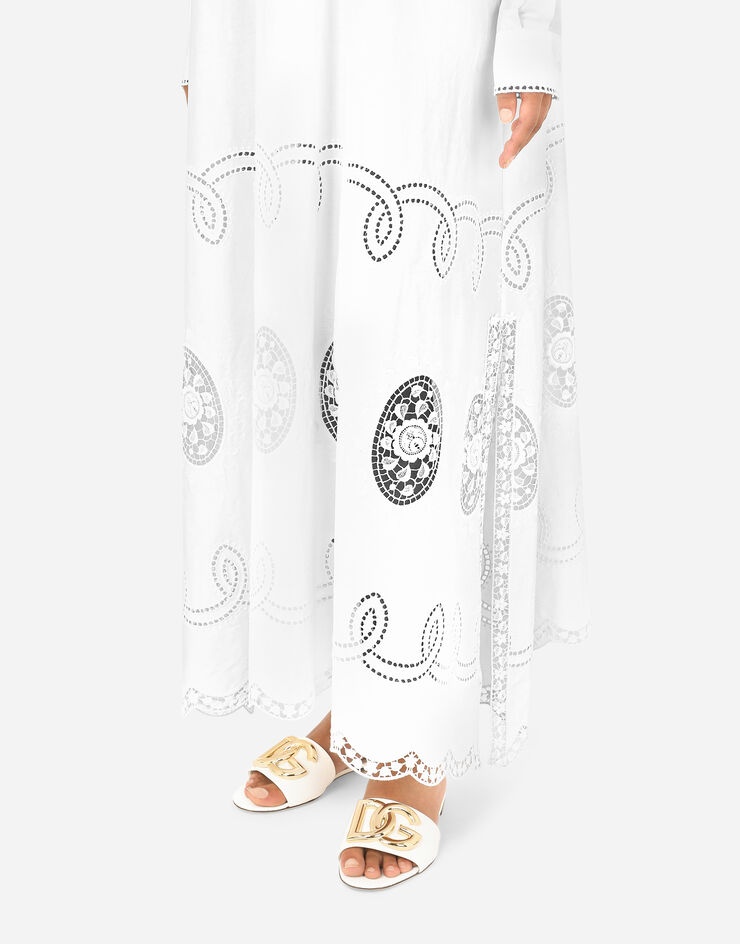Long caftan with embroidery - 4