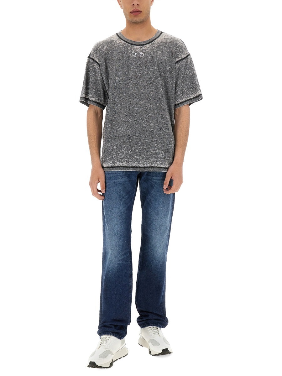 Diesel Men "1985 Larkee" Jeans - 2