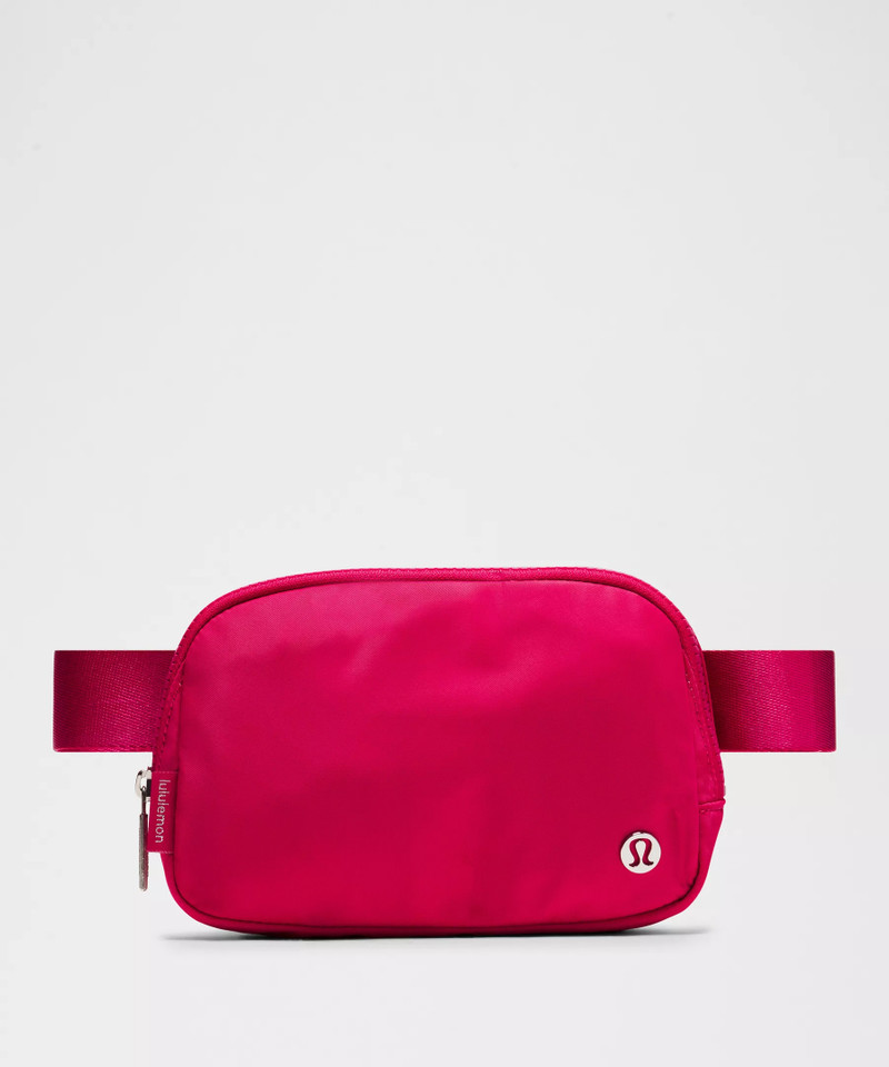 Everywhere Belt Bag with Long Strap 1L 1