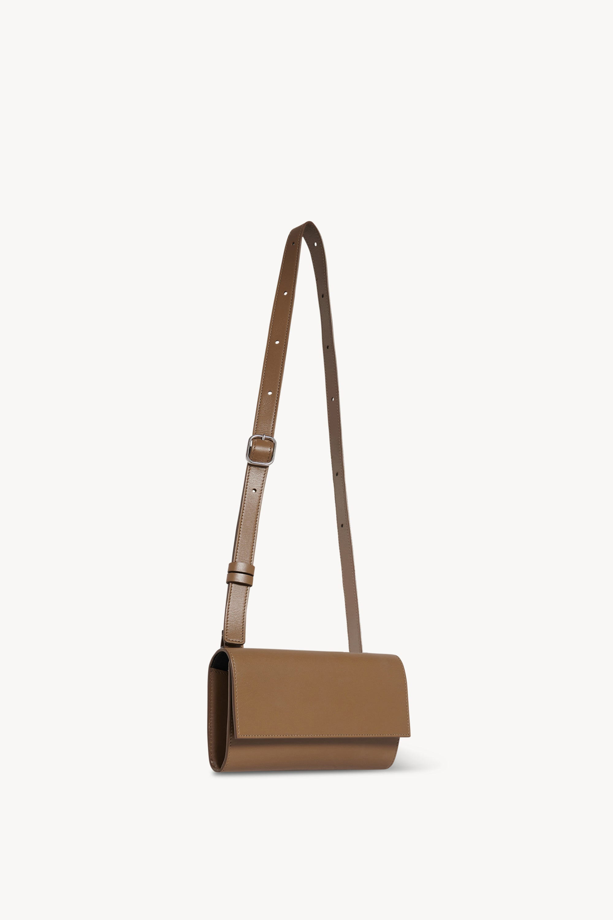 Belt Flap Bag in Leather - 2