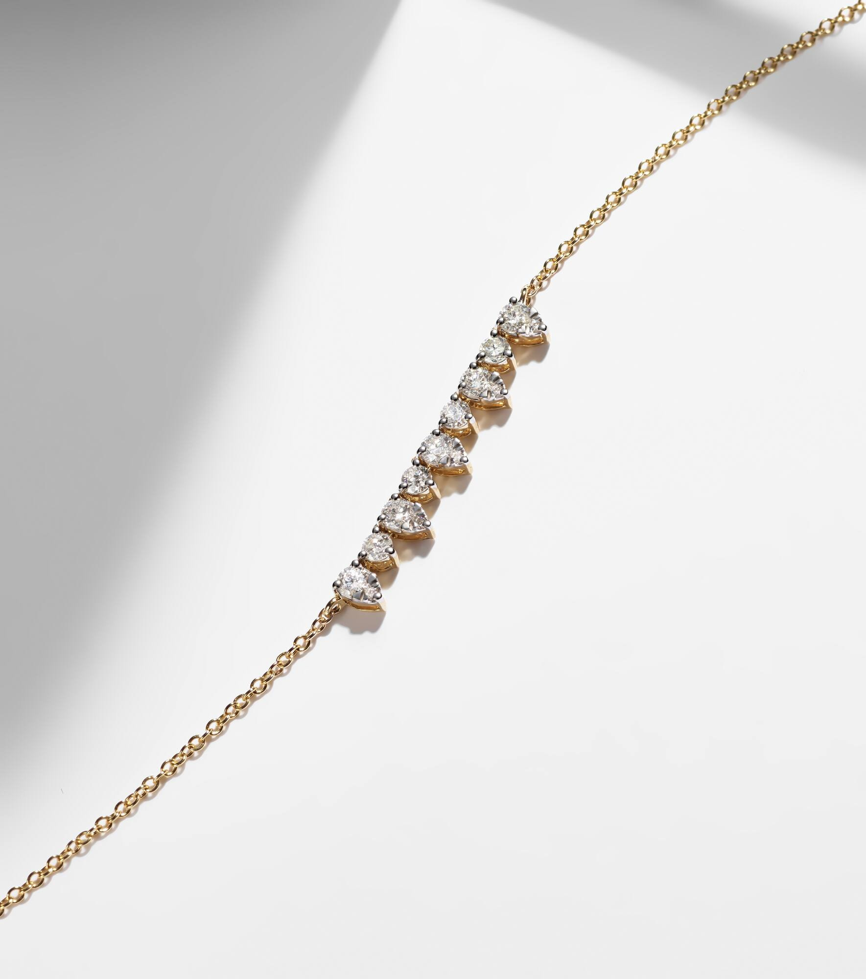 Perfect Pear 10kt gold necklace with diamonds - 5