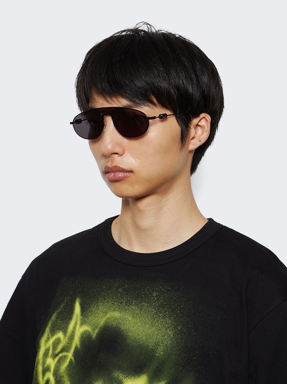Classic Sunglasses Shiny Black And Smoke - 4