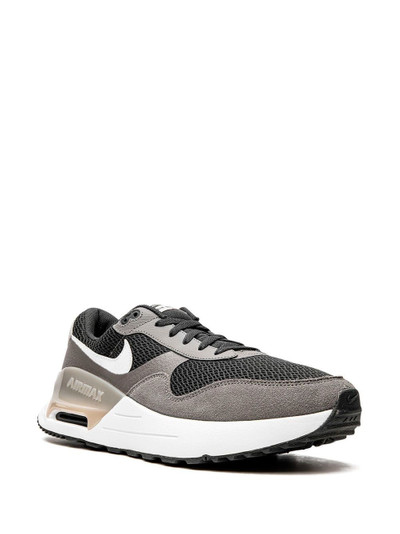 Nike Air Max System low-top sneakers outlook