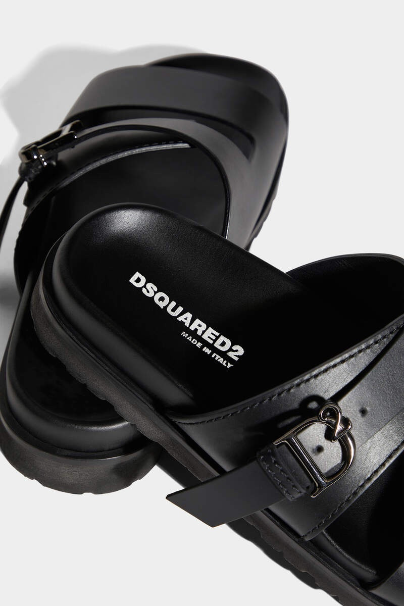 D2 STATEMENT SANDALS 5