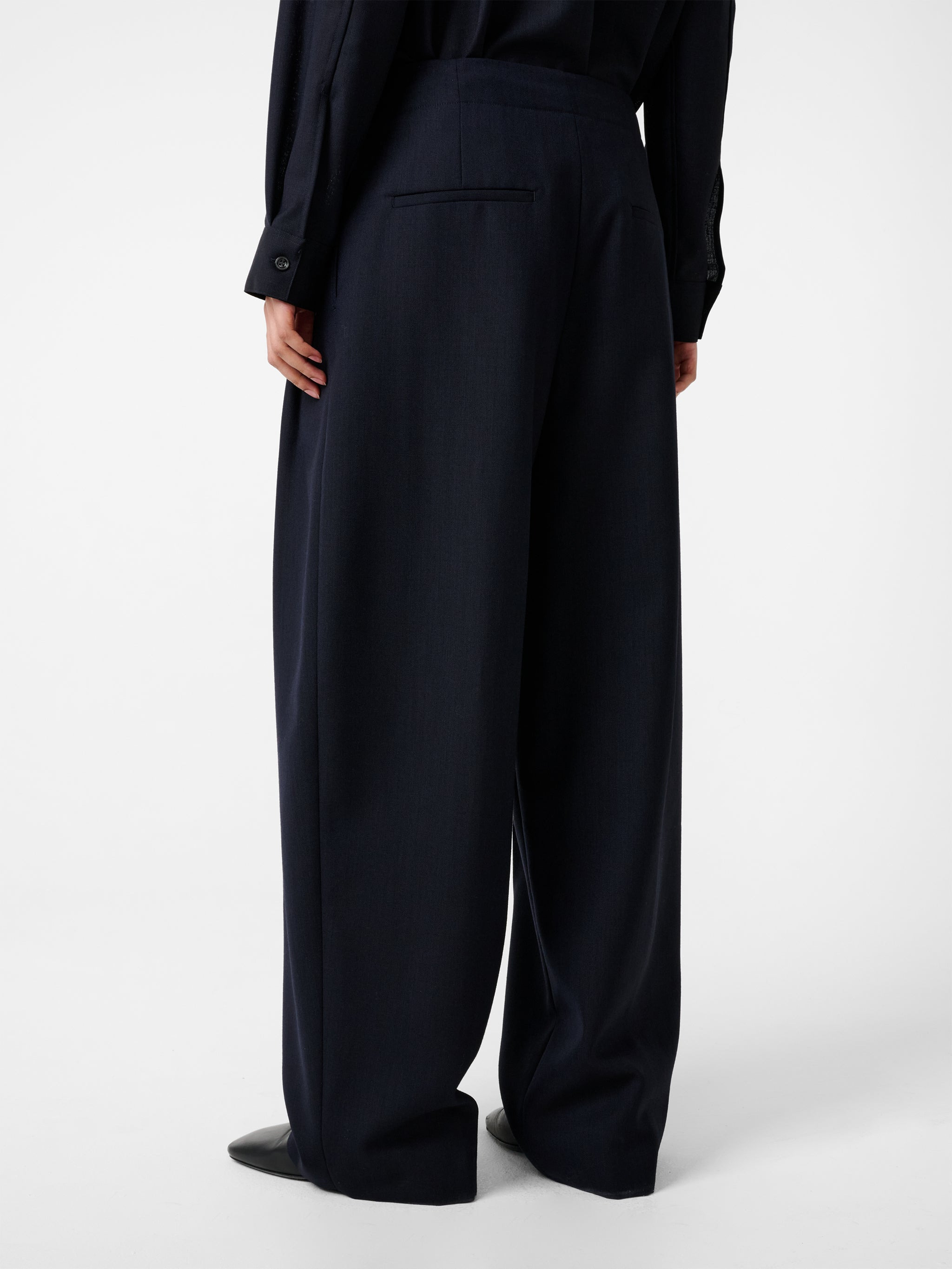 Lira Pant - 5