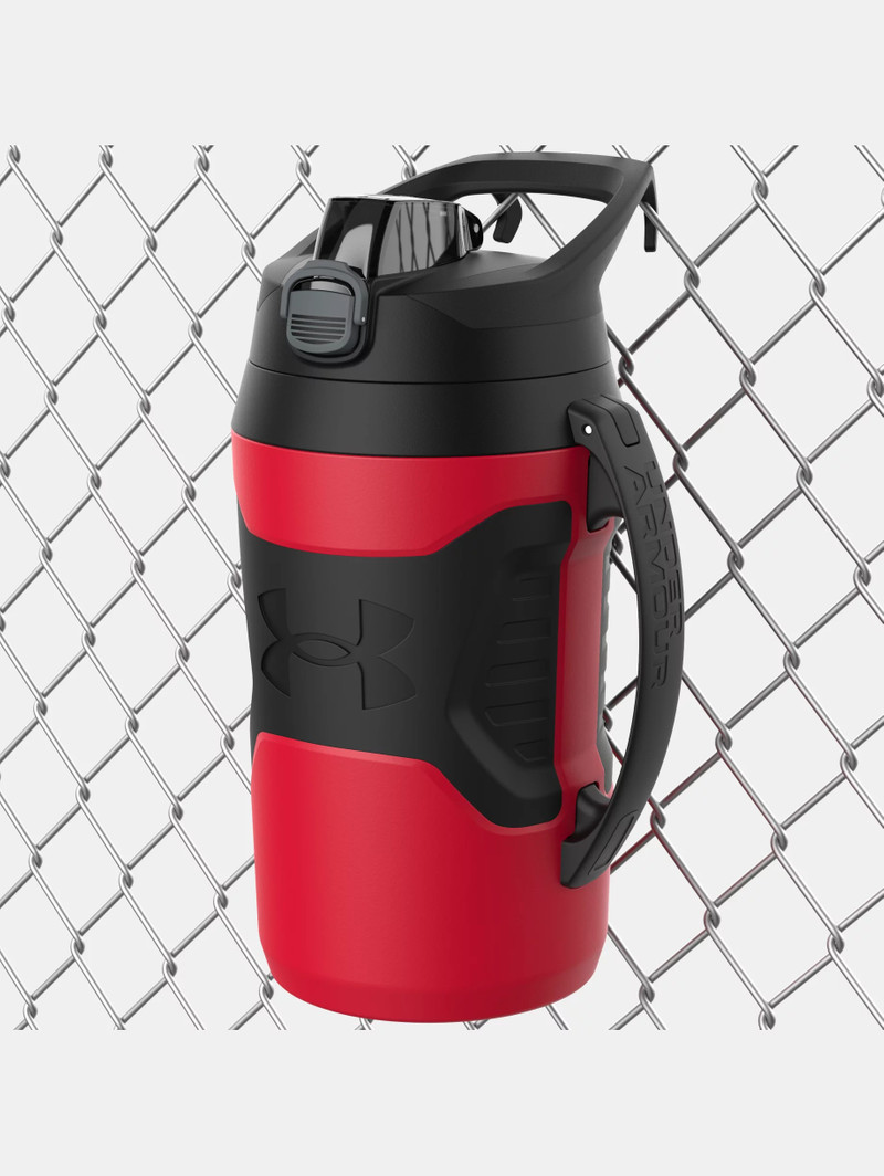 UA Playmaker 64 oz. 8