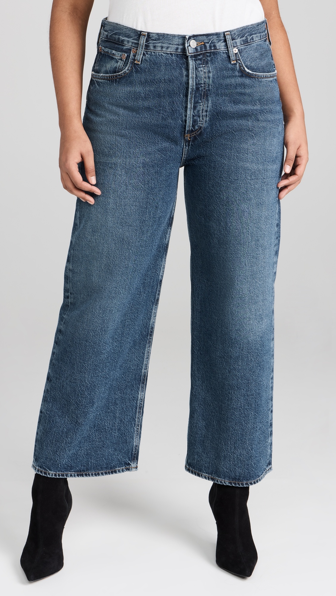 Ren: High Rise Wide Leg Jeans - 8