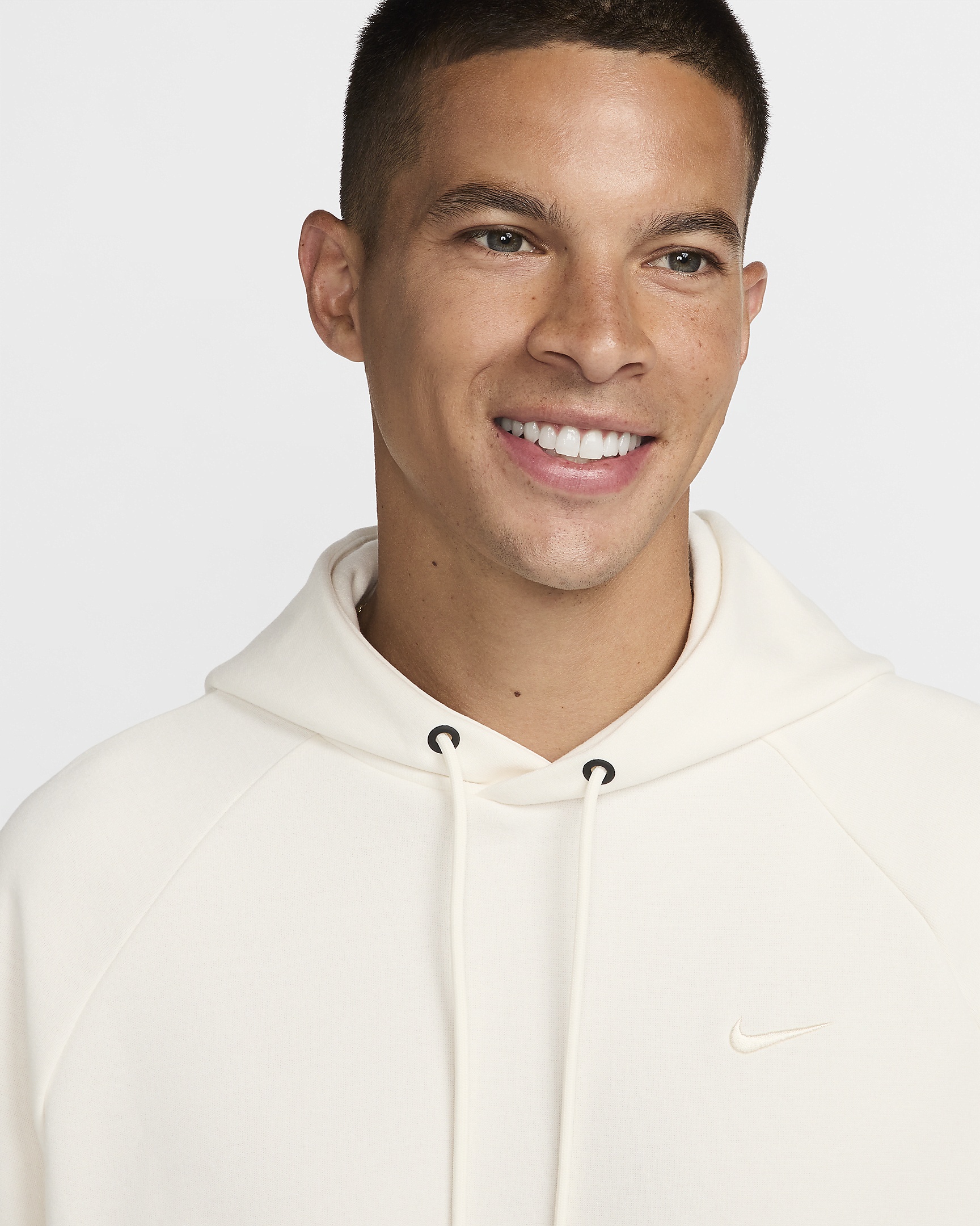 Nike Primary Men's Dri-FIT UV Pullover Versatile Hoodie - 3