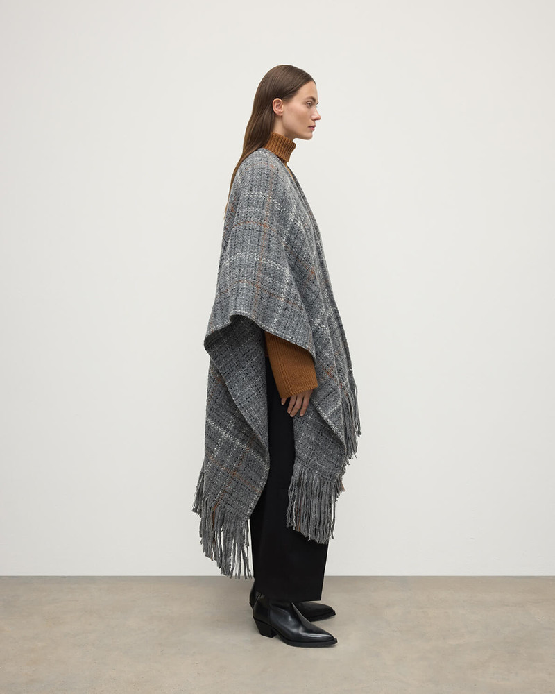 Grey Texture Cape 3