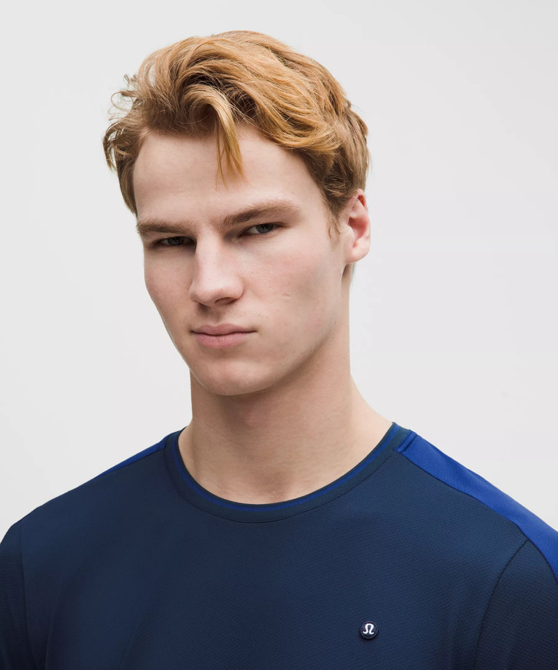 UV-Protective Mesh Panelled Tennis Shirt 4