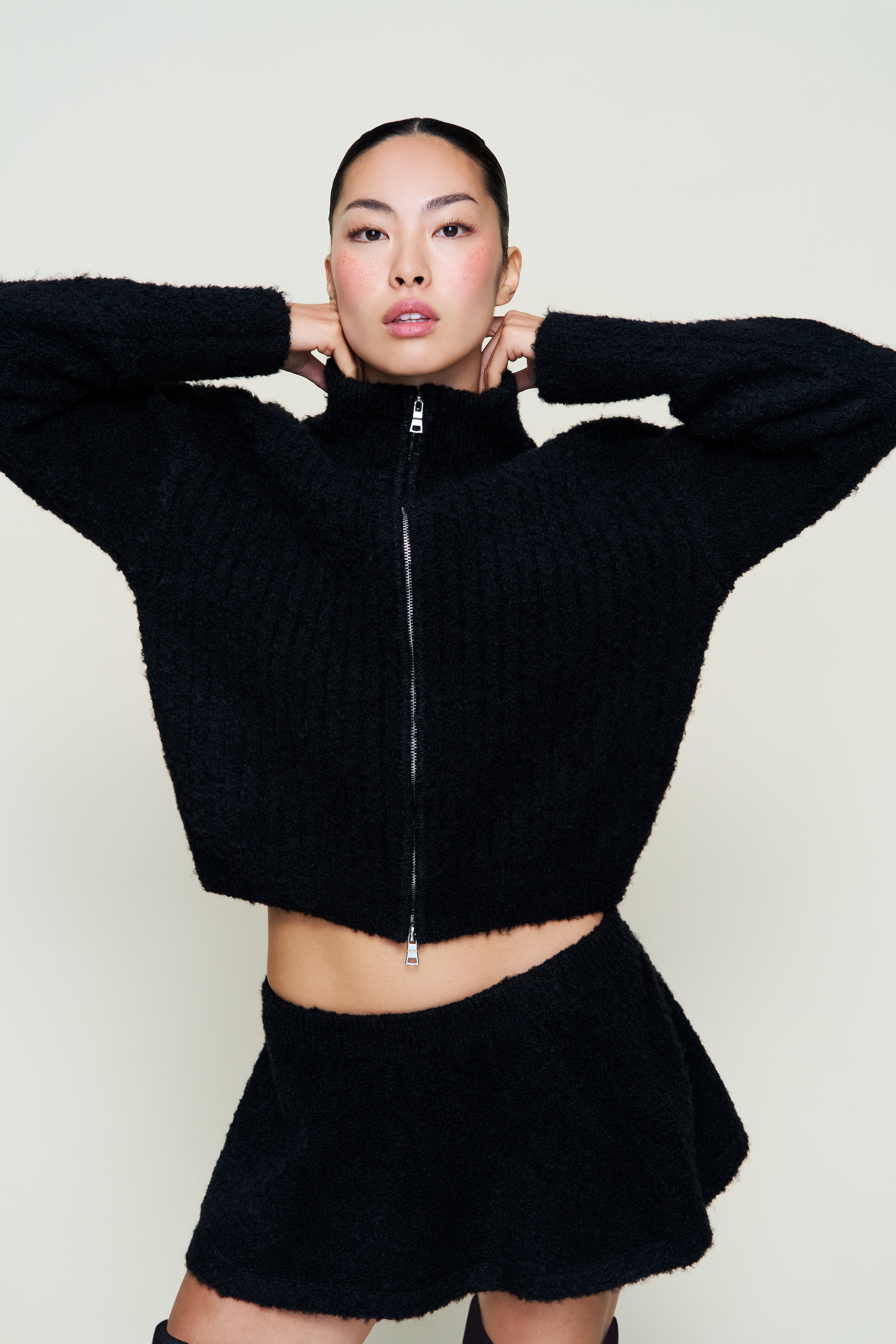 MILA ZIP UP - 4