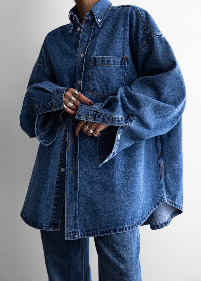 Belvis Oversized Denim Shirt - Medium Wash 10