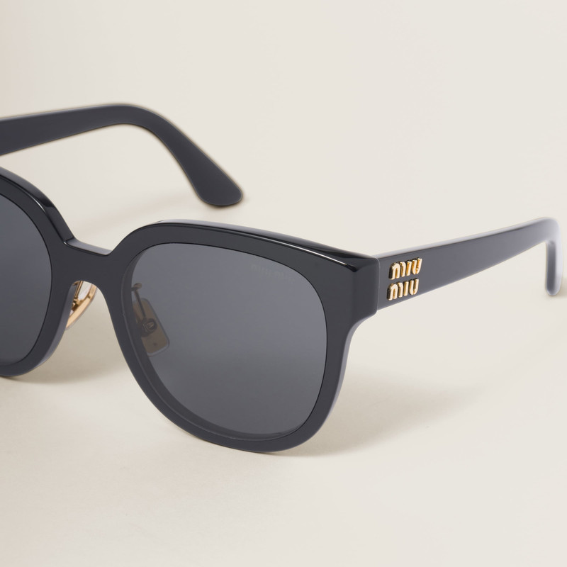 Miu Miu Logo sunglasses 5