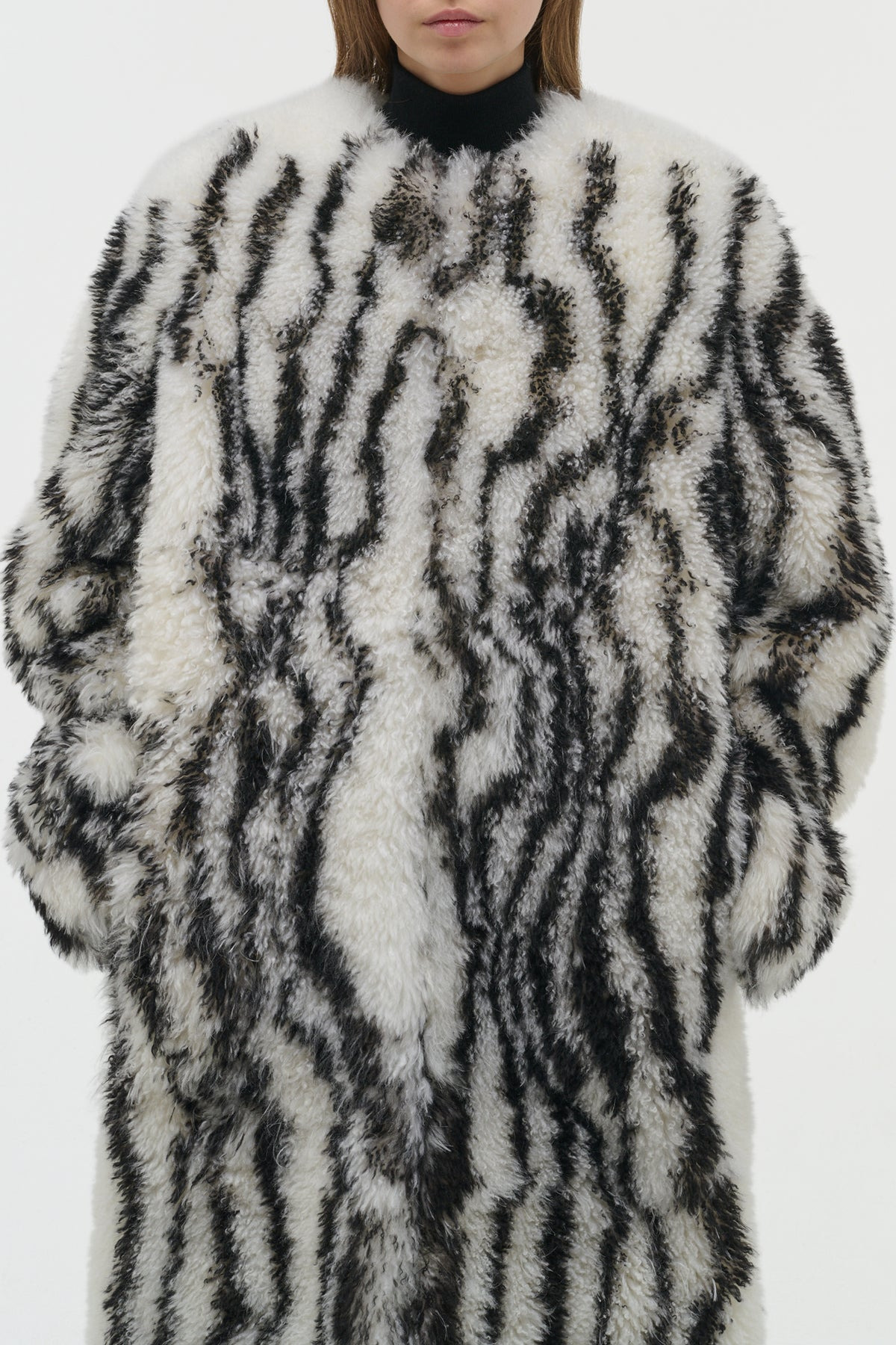 Ebel Coat in Ivory & Black Cashmere Shearling - 5